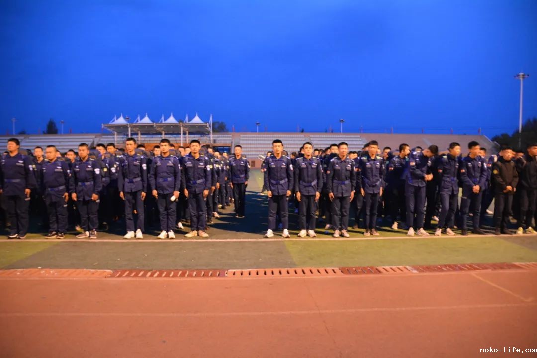 1-23110QP54K46.jpg